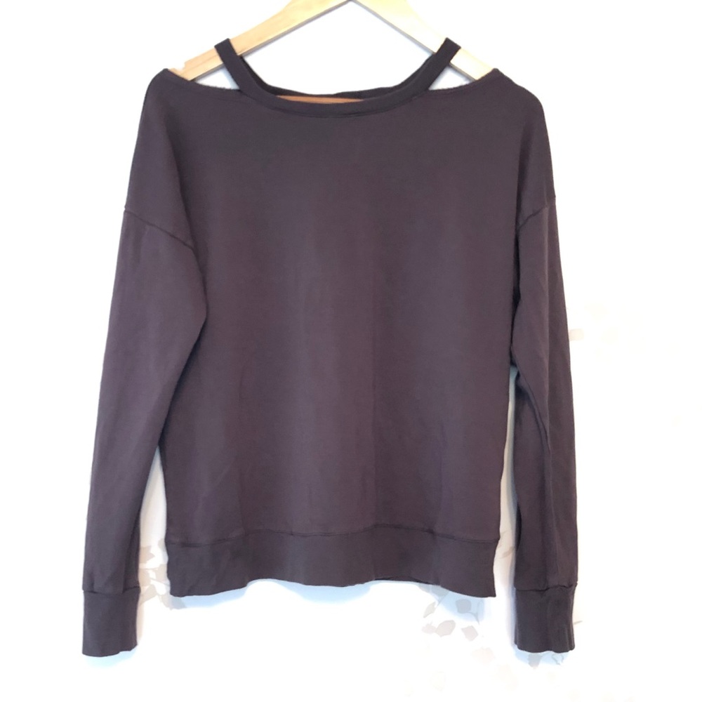 Off the shoulder,Brown sweatshirt by Cupid!